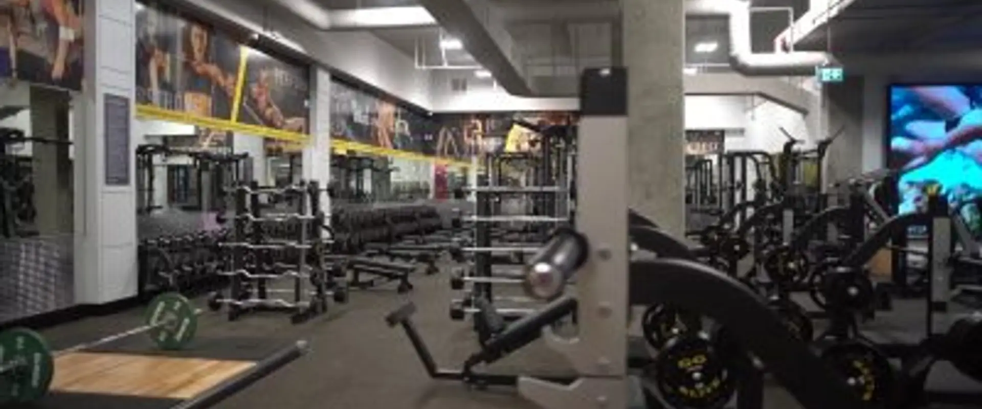 Gold's Gym West Broadway