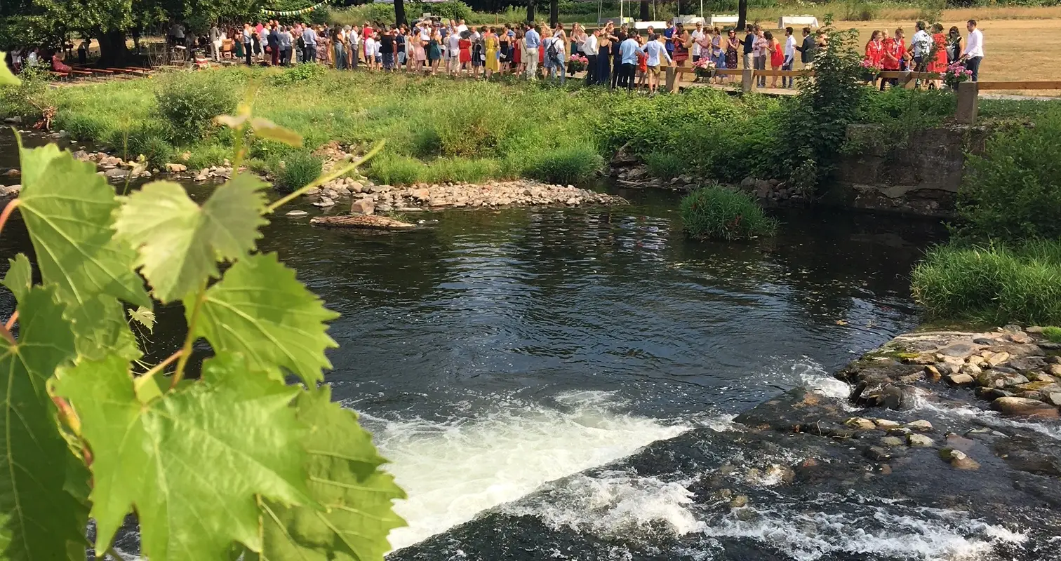 La drille au bord de l'eau : Salle de mariage atypique champêtre cérémonie laïque gîte scierie Alsace