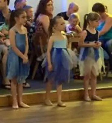 En Pointe School of Dance