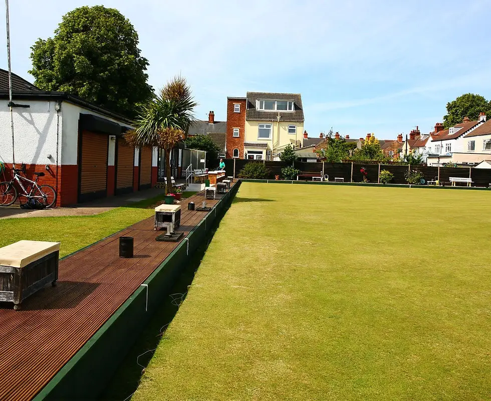 Clee Bowls and Snooker Club (Members only)