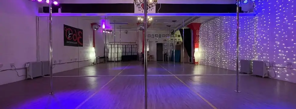 360 Pole Dancing