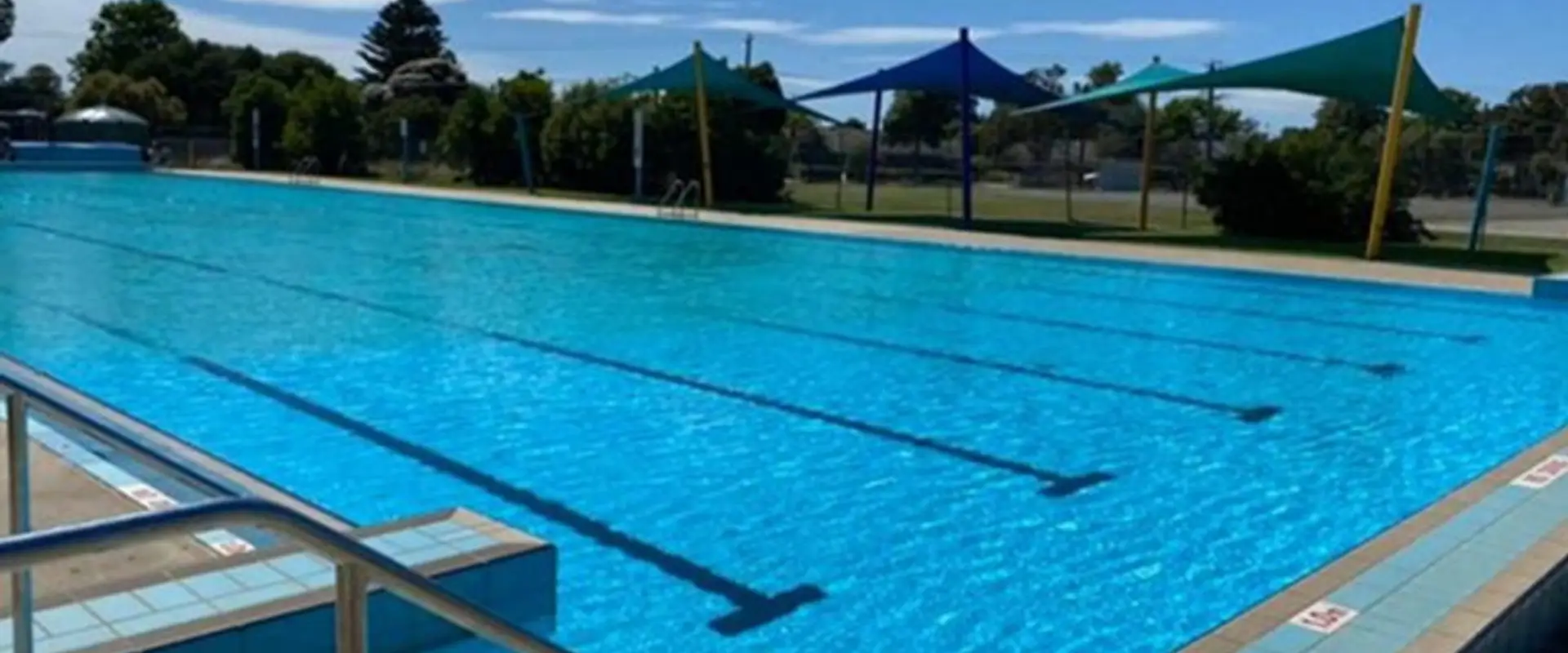 Pakenham Outdoor Pool