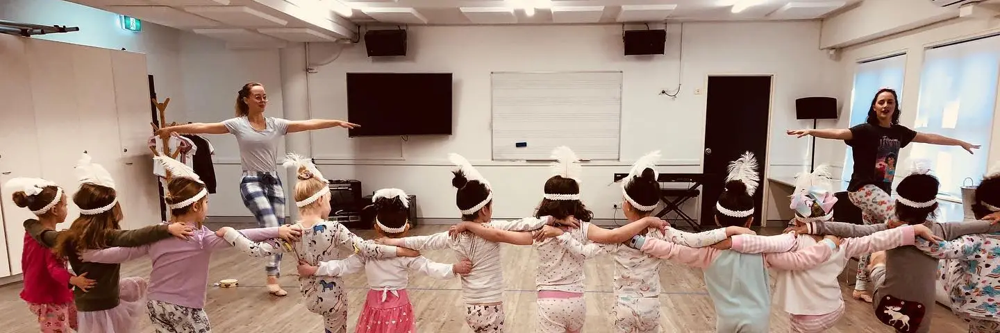 Little Lights Dance