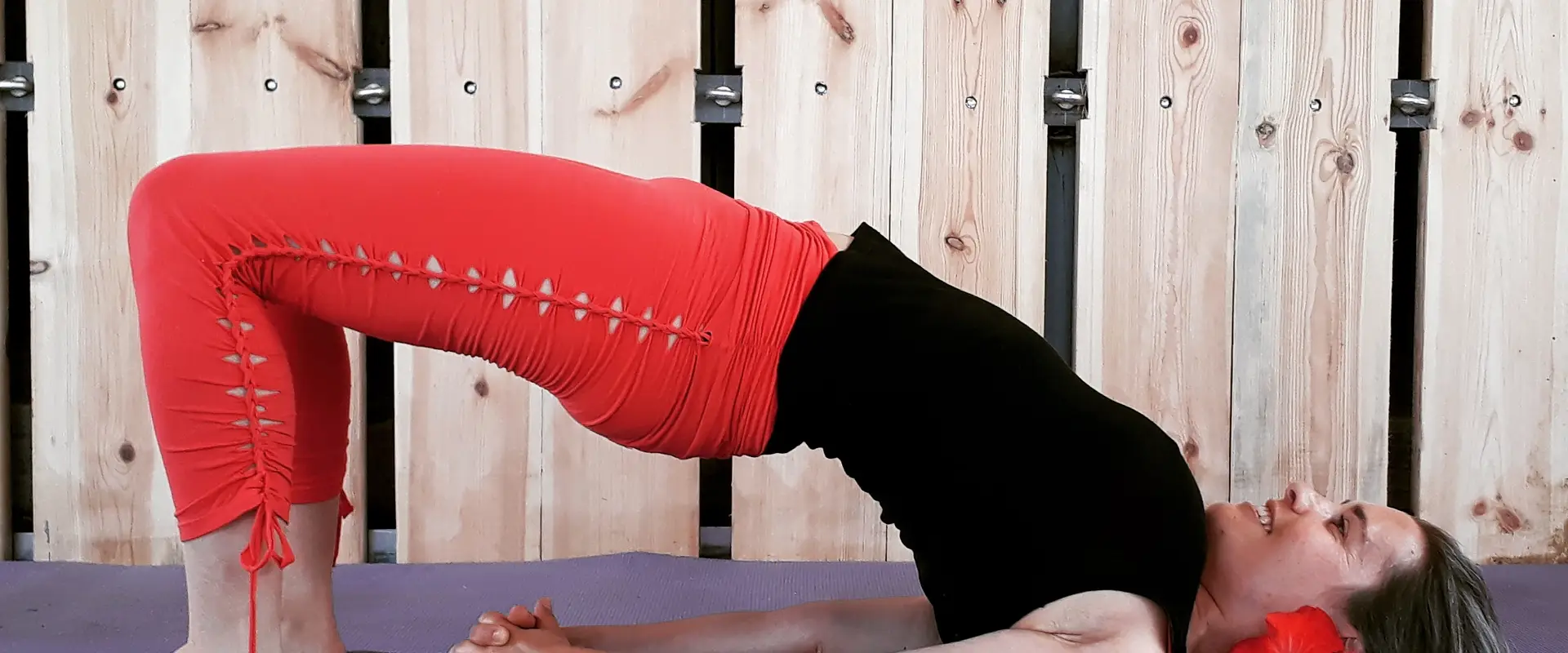 Temesira - Yoga (Vinyasa + Prénatal)