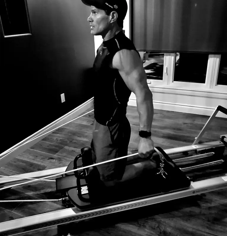 RE4ORM PILATES STUDIO