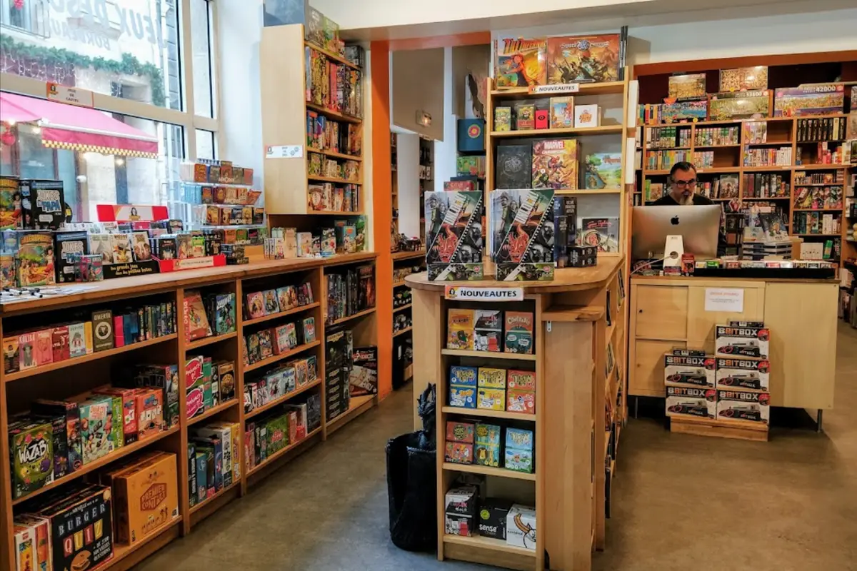 Jeux Descartes | Magasin de jeux de société à Bordeaux Pey-Berland