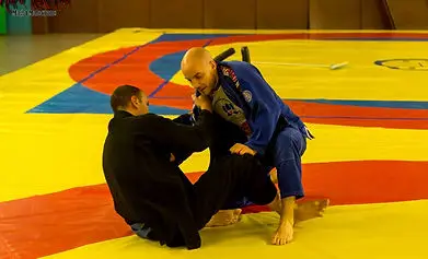 GROUP FIGHT ACADEMY