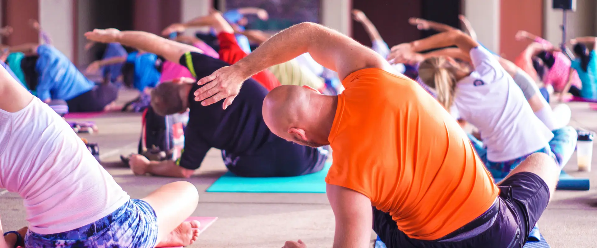 Yoga Art Of Living Lyon