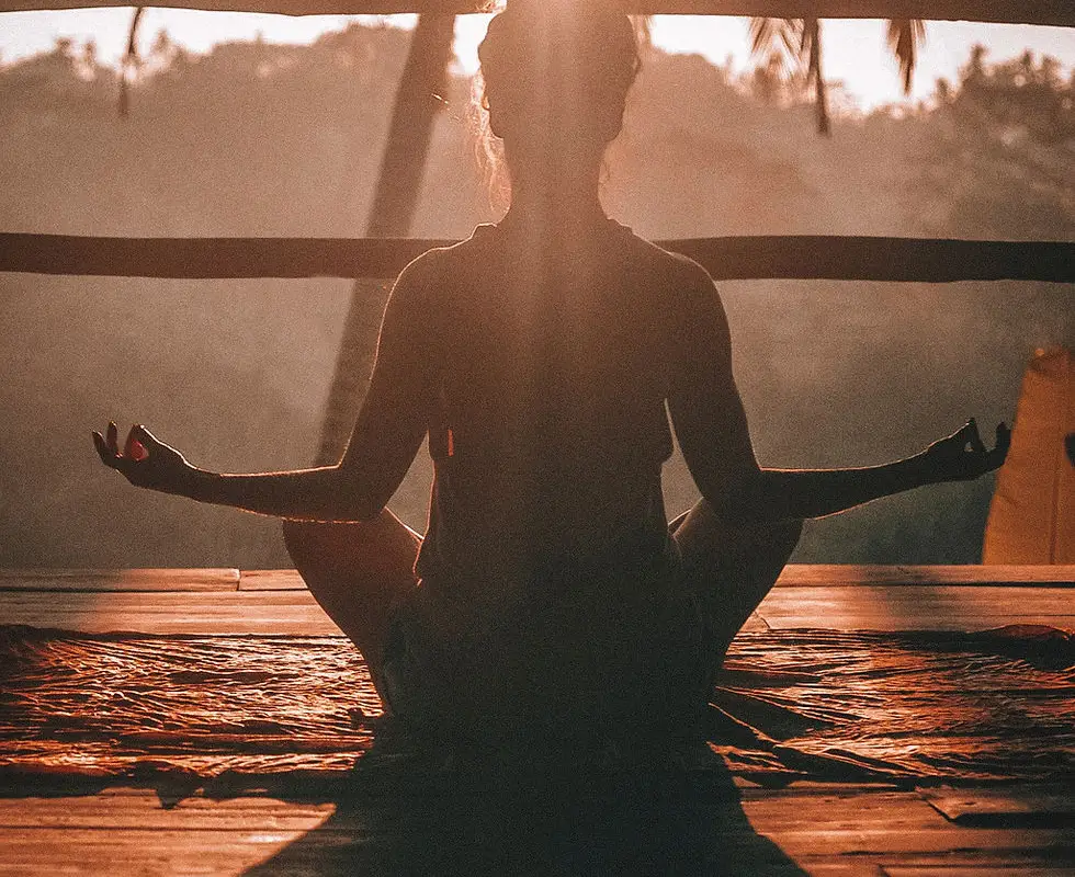 Mathieu Michalcak - Professeur De Yoga - Sophrologue - Energéticien