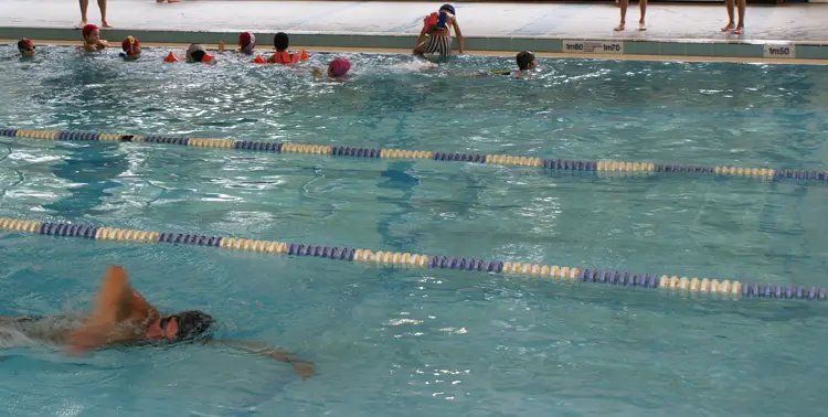 Piscine Municipale Les Vignes Benettes