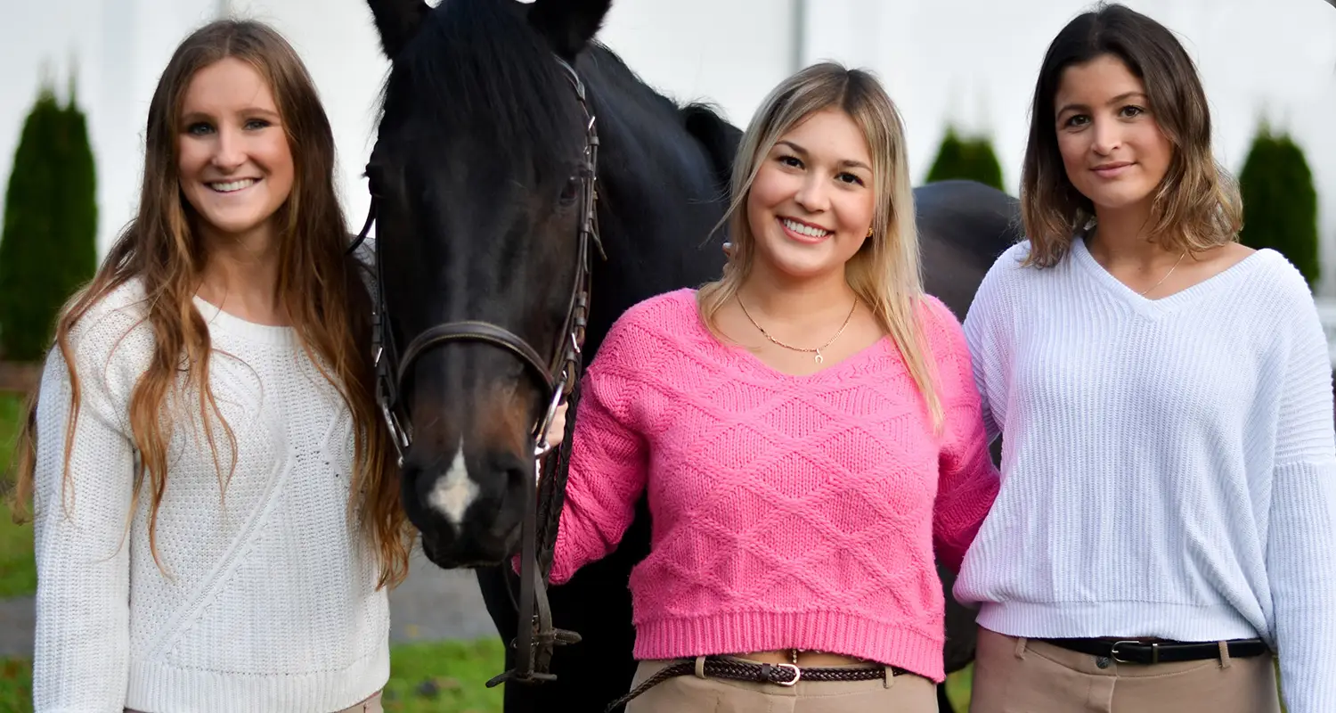 Queen's Equestrian Club
