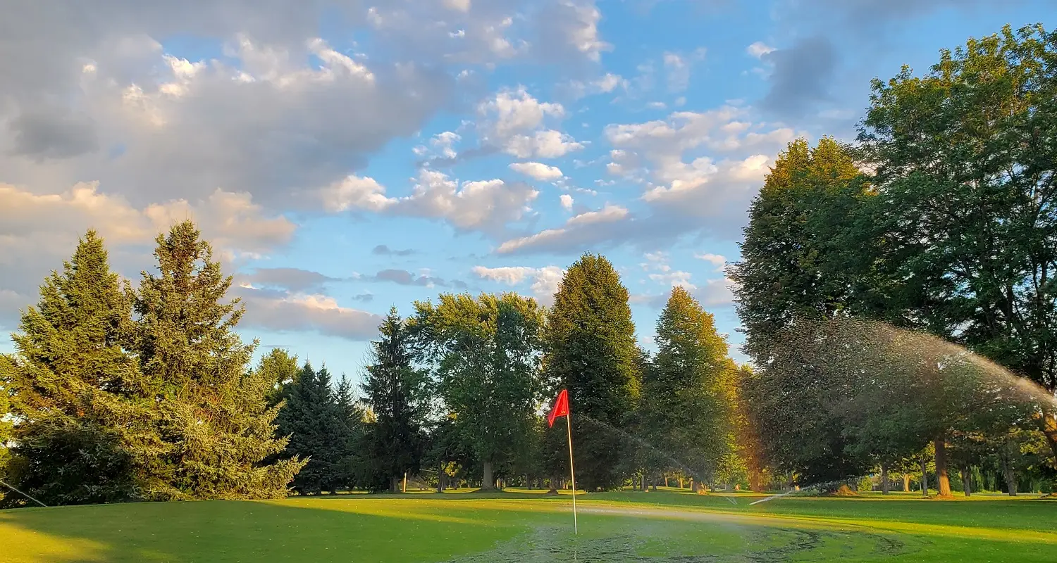 Water Park Golf and Country Club