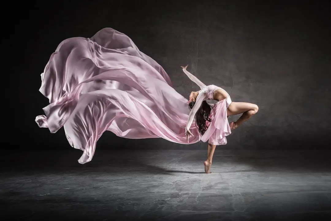 Diamond Dancers