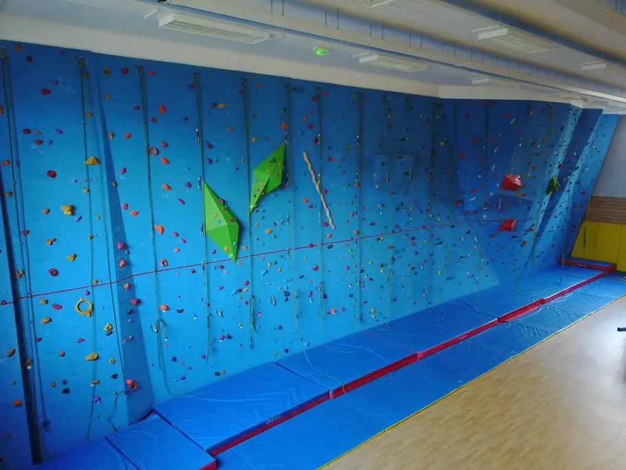 Ecole Pérolienne d'Escalade et de Sports de Montagne - EPESM