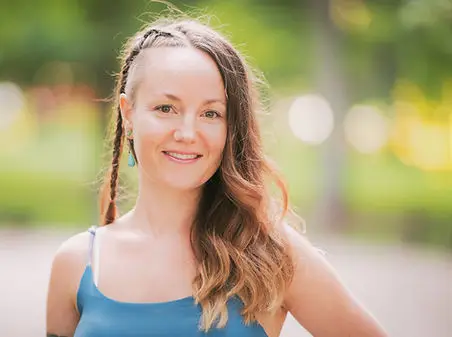 Stephanie Holliday Yoga & Nutrition