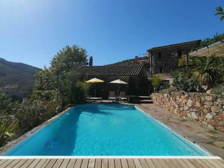 La Magnanerie de Camias / chambres d'hôtes et SPA bien être