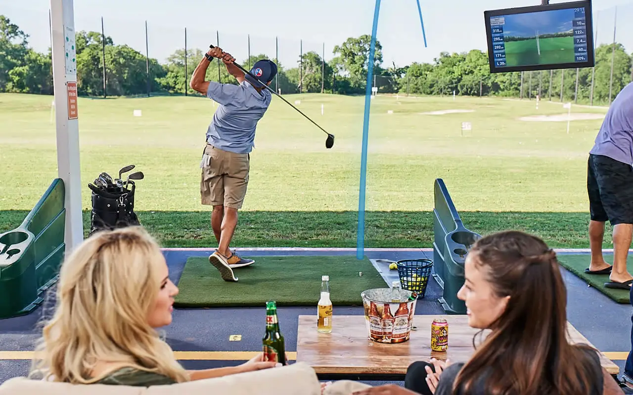 Kingfisher Hotel, Golf and Country Club