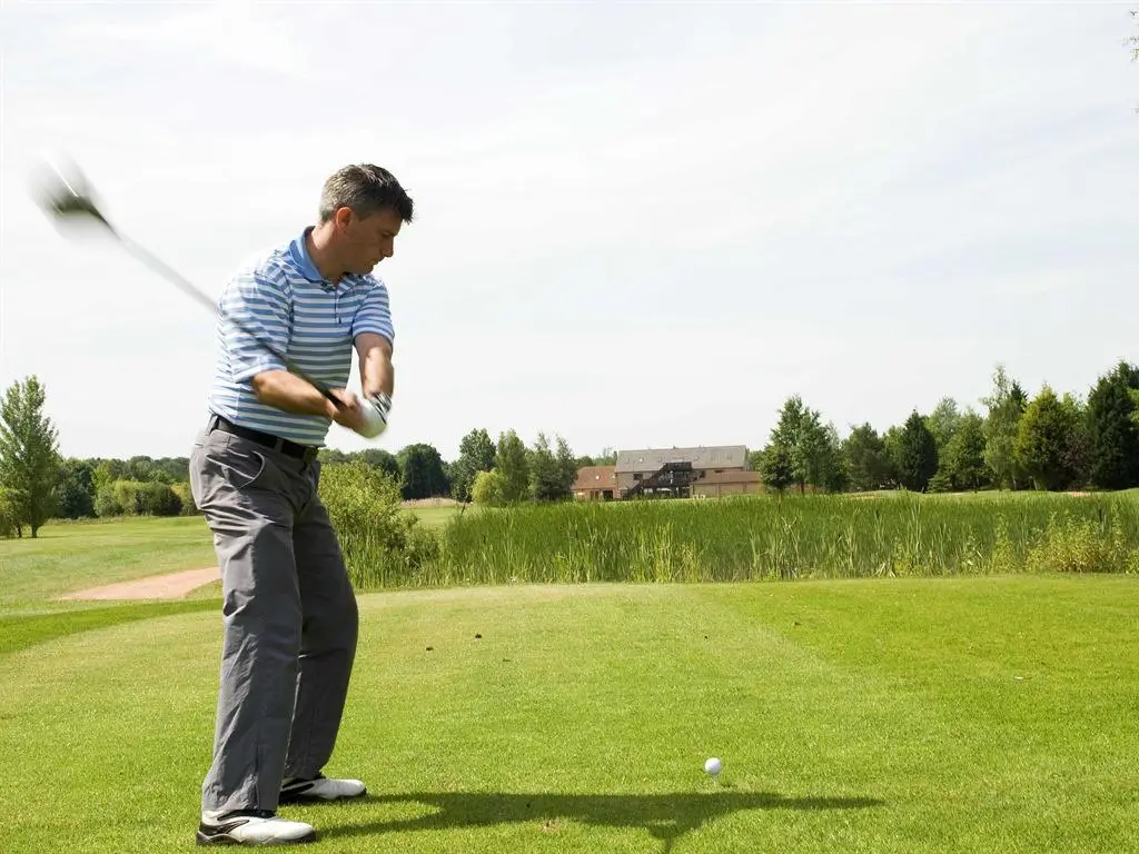 Lakeside Lodge Golf Centre