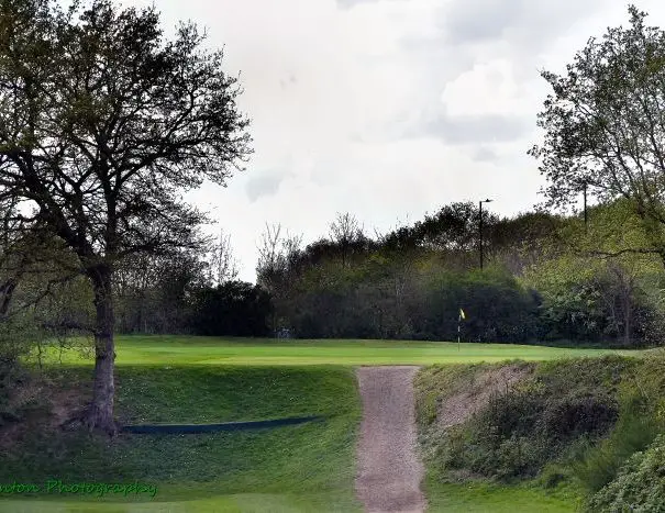 West Middlesex Golf Club