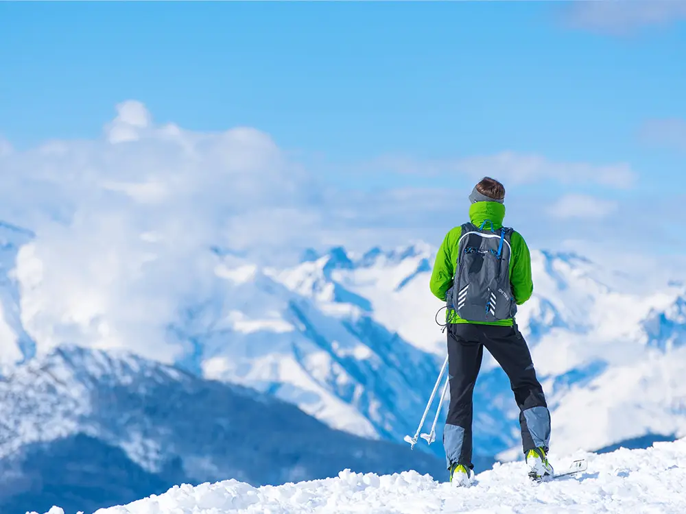 Sport 2000 Les Volatiles - Location ski les Saisies - Location motoneige - Parapente - Ulm