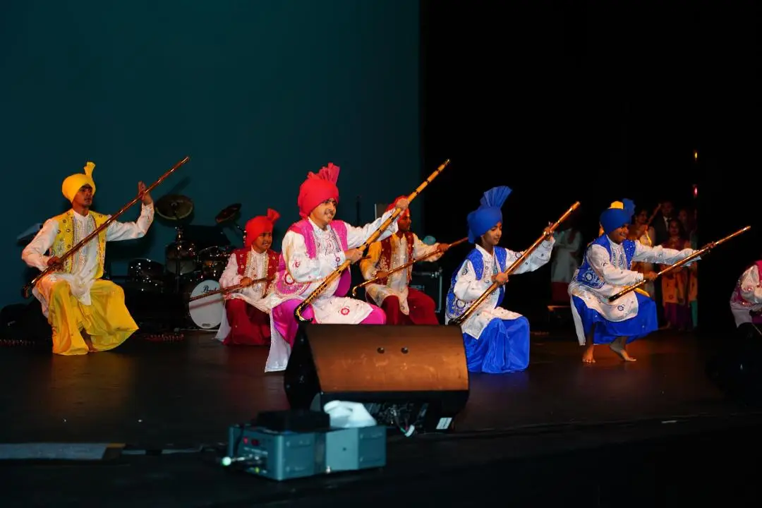 G9 Bhangra Academy | Bhangra & Giddha Classes Cambridge | Kids & Adults