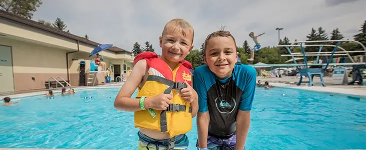 Grosvenor Outdoor Pool