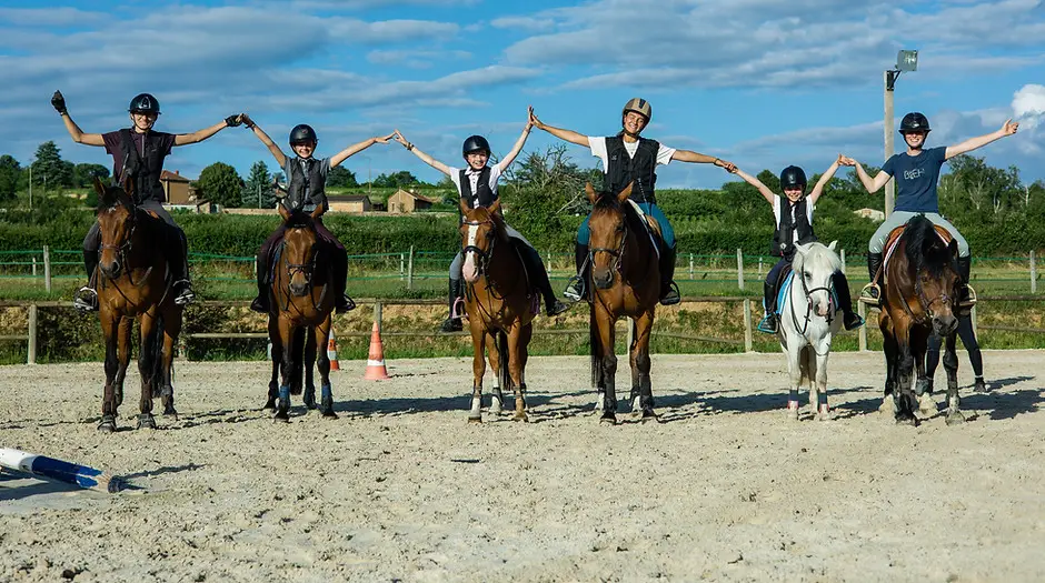 EURL CHARNAY EQUITATION