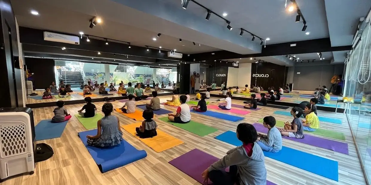 Clouds Dance Studio