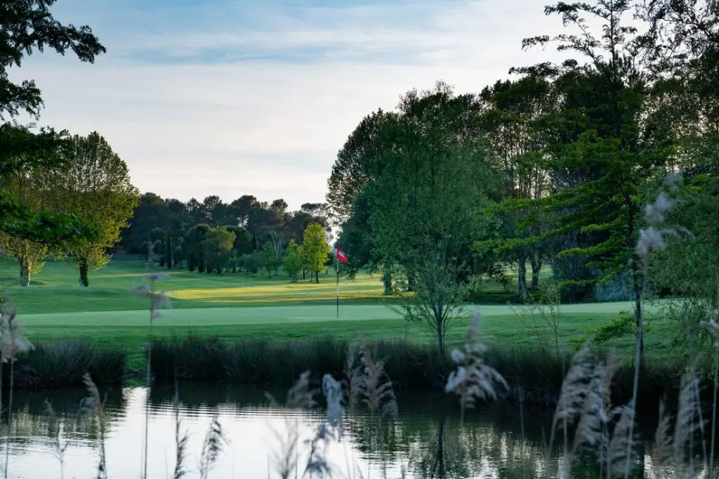 Golf Sainte Baume, parcours de golf 18 trous entre Var et Provence