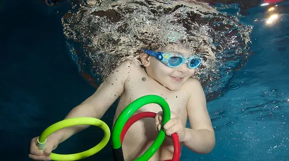 Tiny Swimmers - Finchley Pool