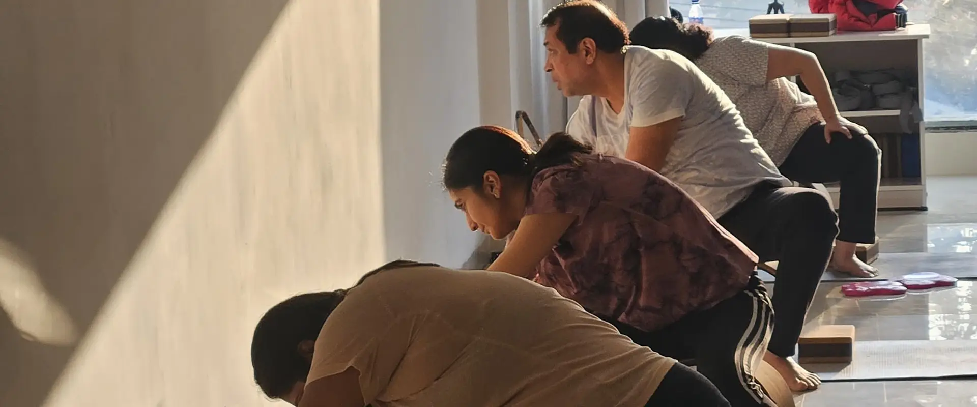 SMILE YOGA ONLINE STUDIO