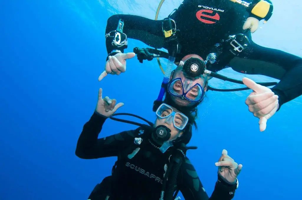MK Scuba Diving
