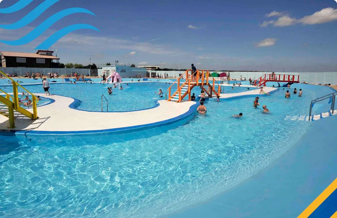 The Strand Pool