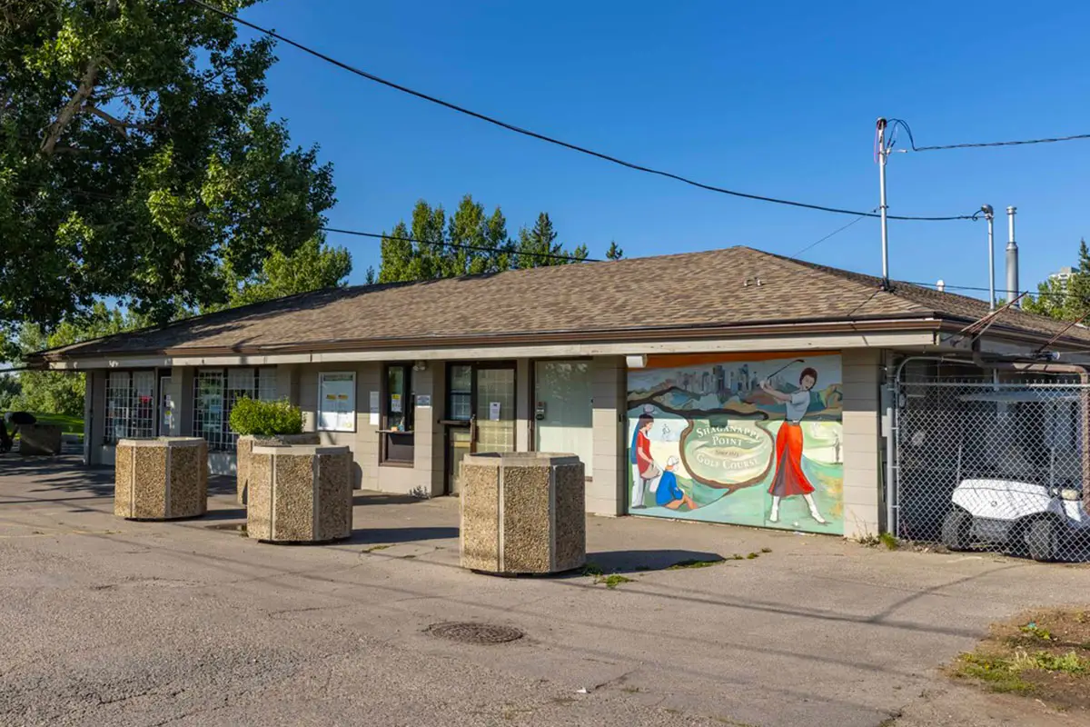 Shaganappi Point Golf Course