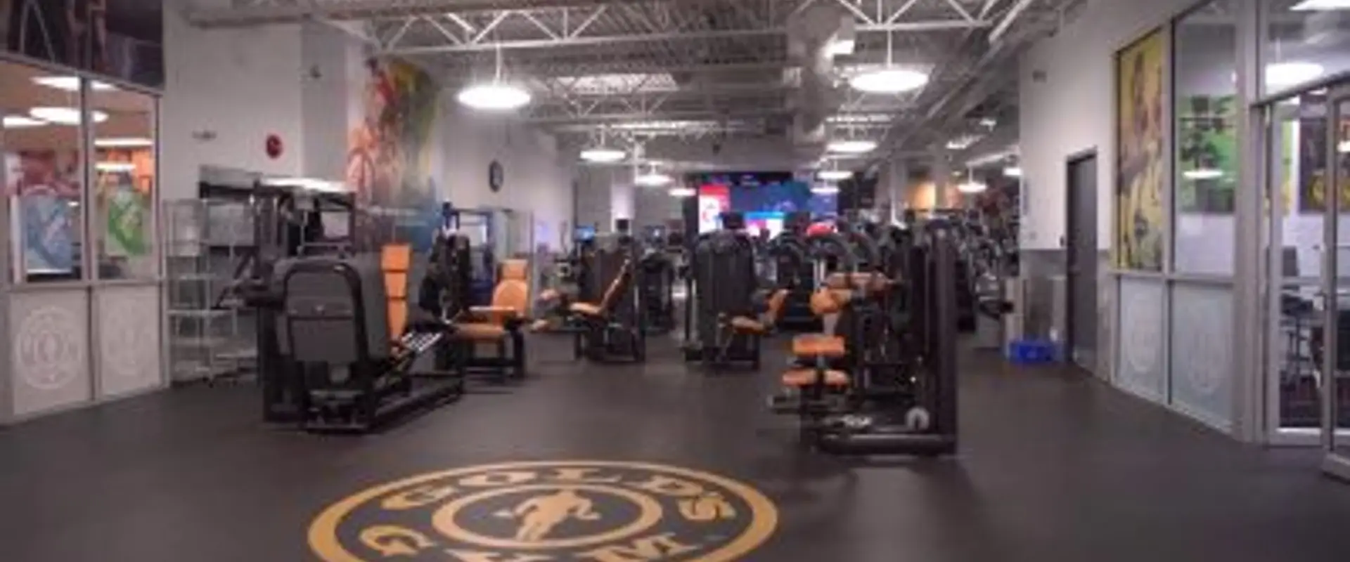 Gold's Gym Langley