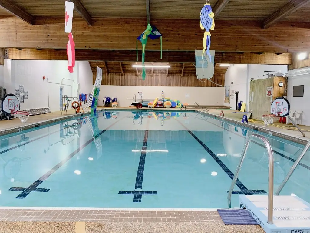 Swan Hills swimming pool