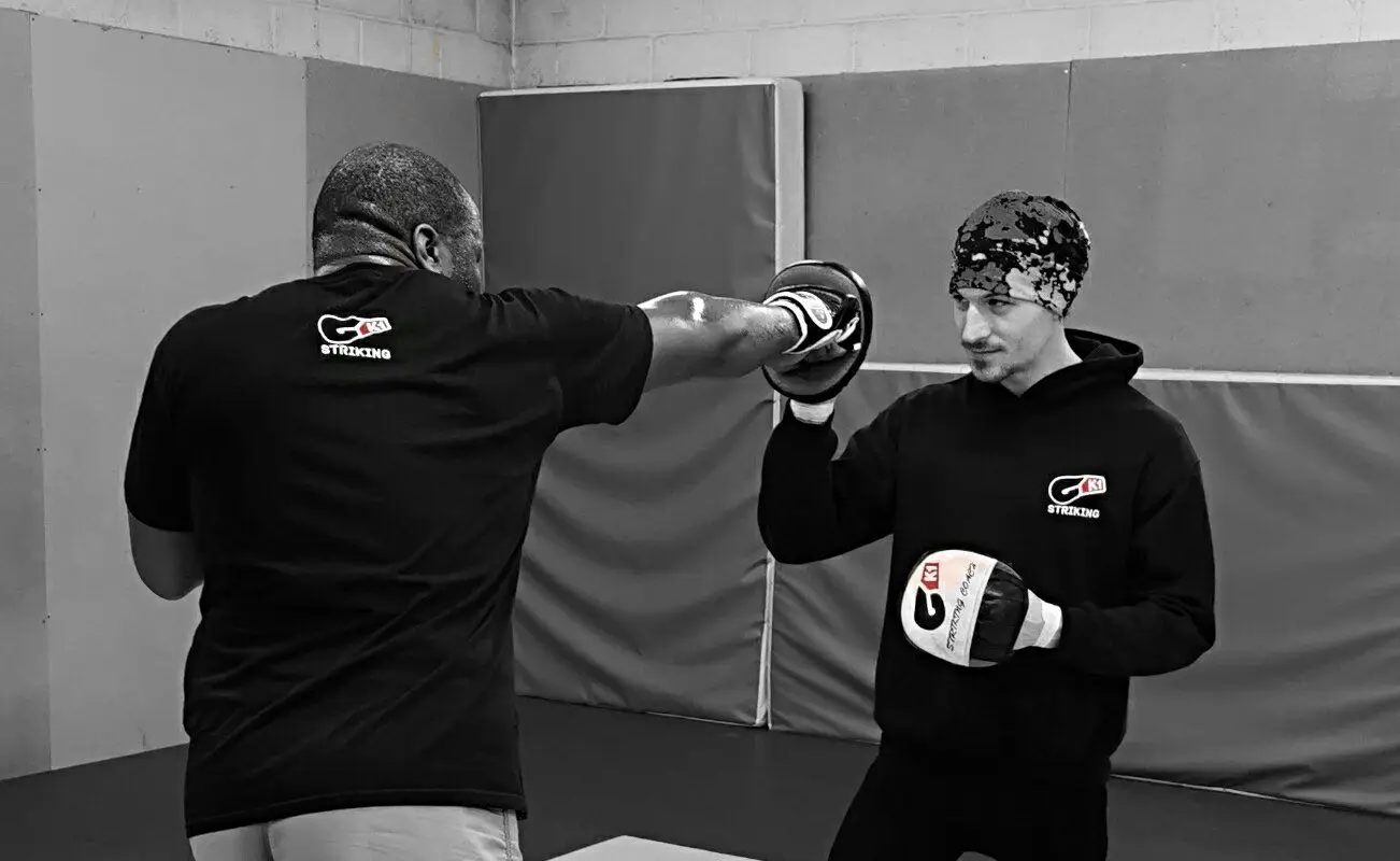 GK1STRIKING