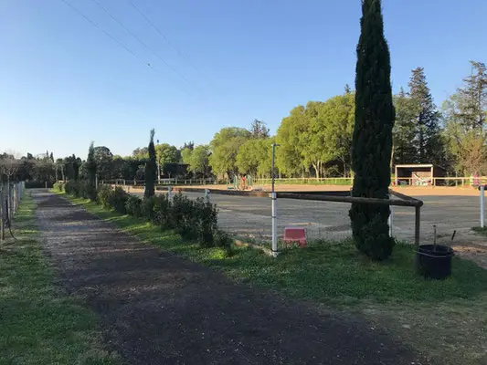 Les Écuries Du Patys
