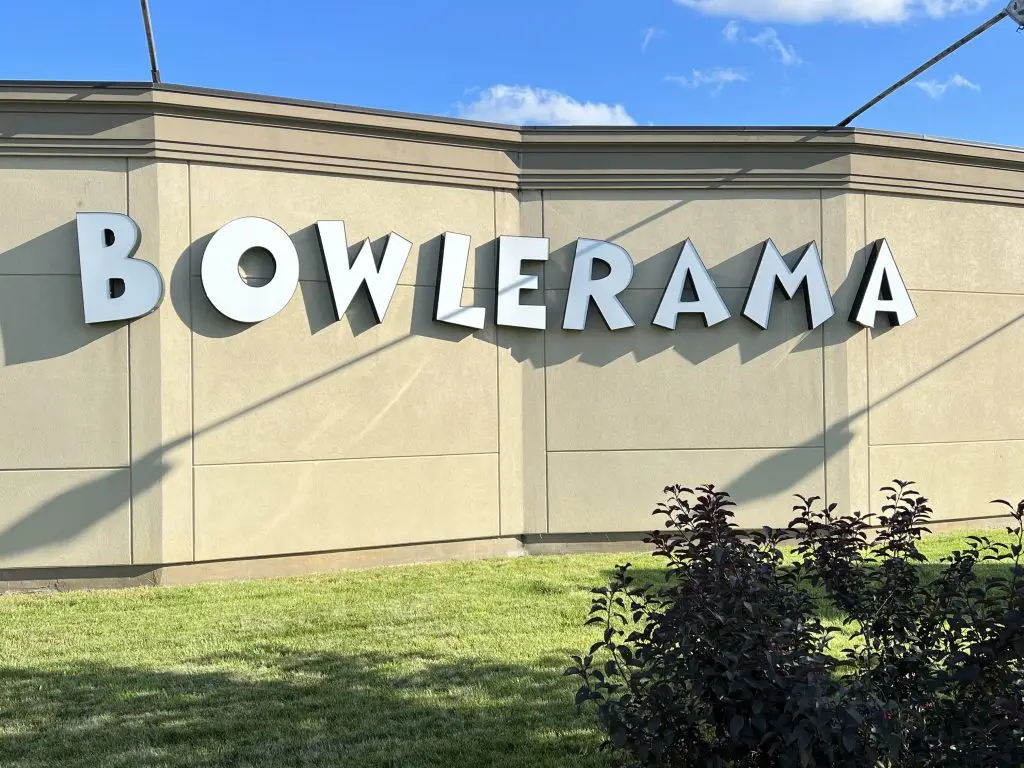 Bowlerama Barrie