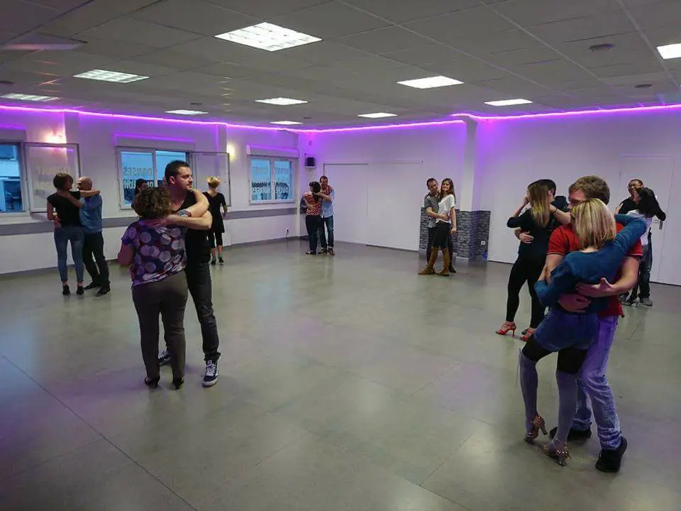 Connect'in Dance : Dance School Annecy / Screen Gevrier / Meythet