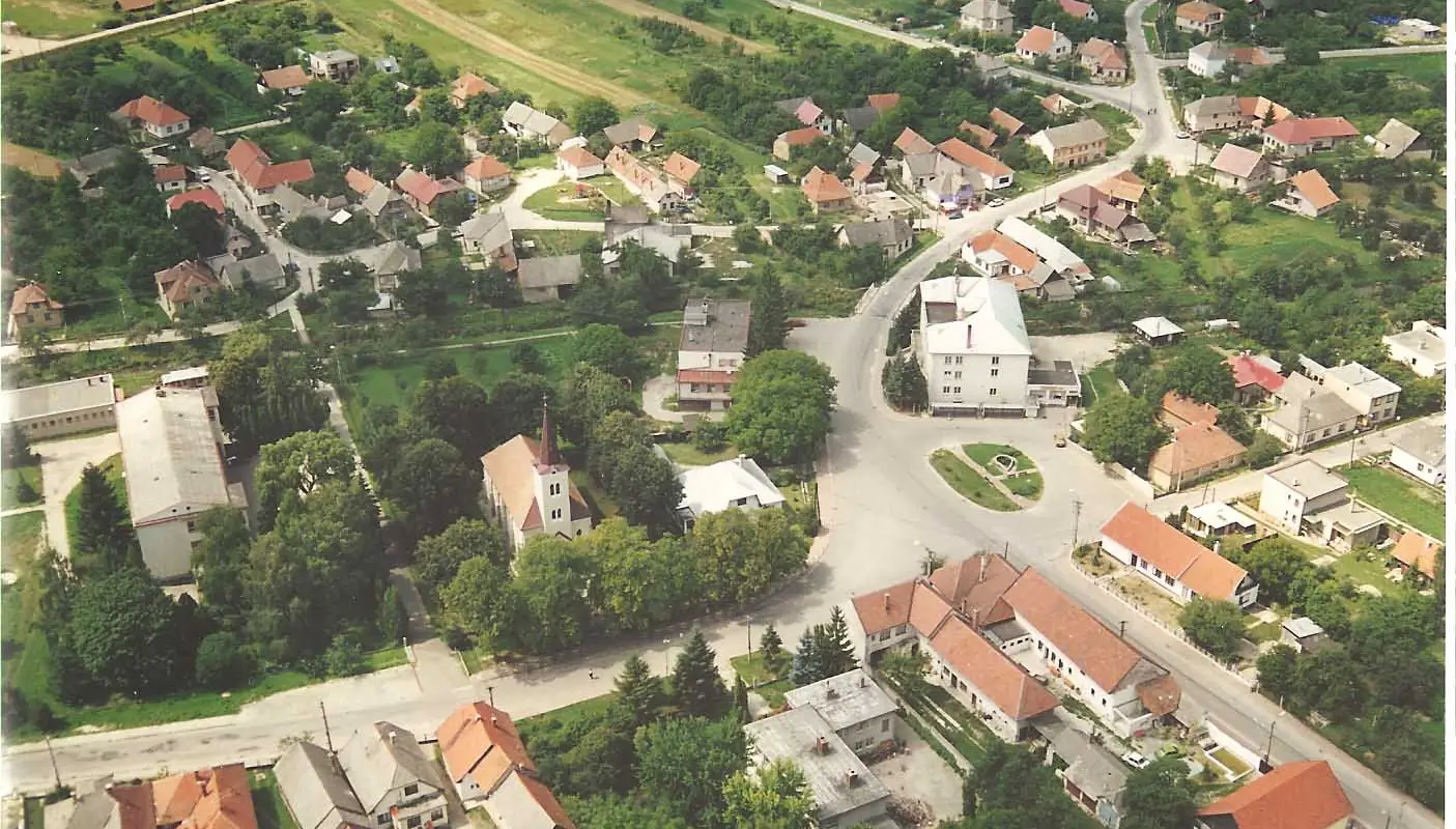 Športová Hala Svinná