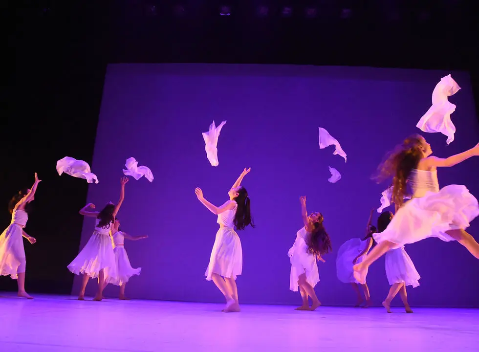 Association Arabesque