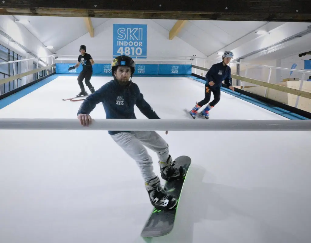 Ski Indoor 4810