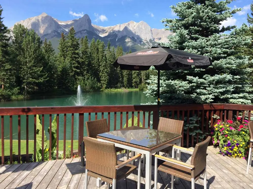 Sandtraps @ The Canmore Golf & Curling Club