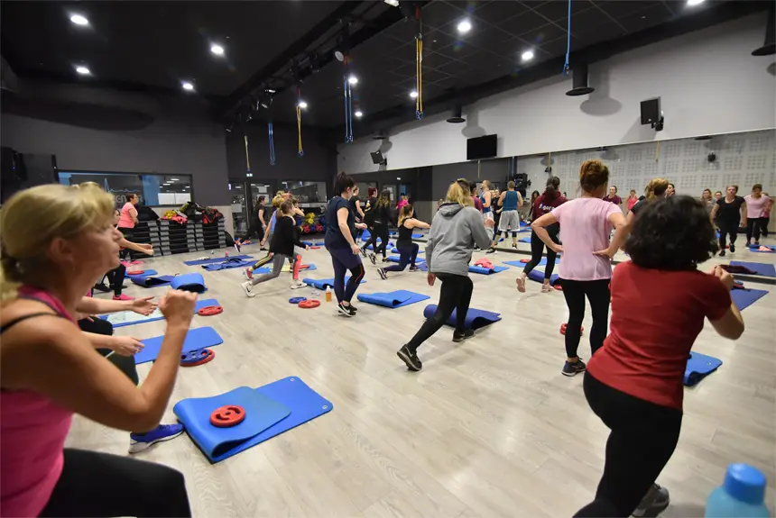 M Fit Center - Salle de musculation Meyzieu Jonage I Cours de Fitness