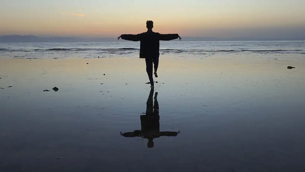 The Chi Field Qigong