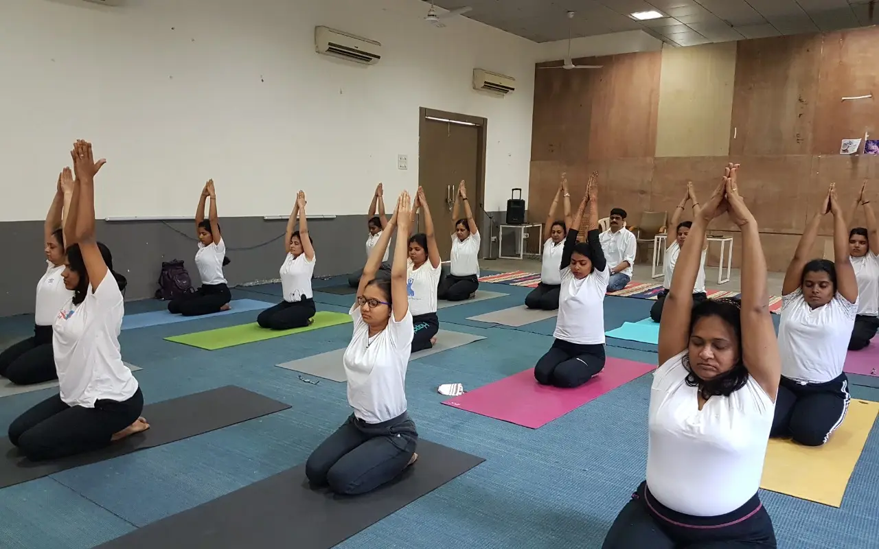 Shiv Holistic Yoga | Yoga at Home Mumbai - ISO Certified