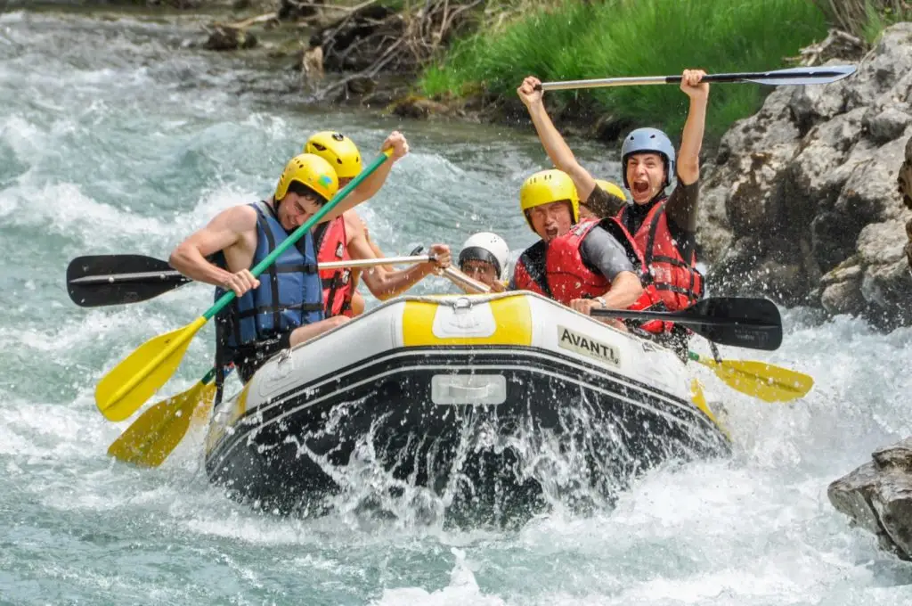 aquareve: Rafting, Canoraft, kayak-raft, Hydrospeed, Canyoning, Kayak de Mer, Paddle