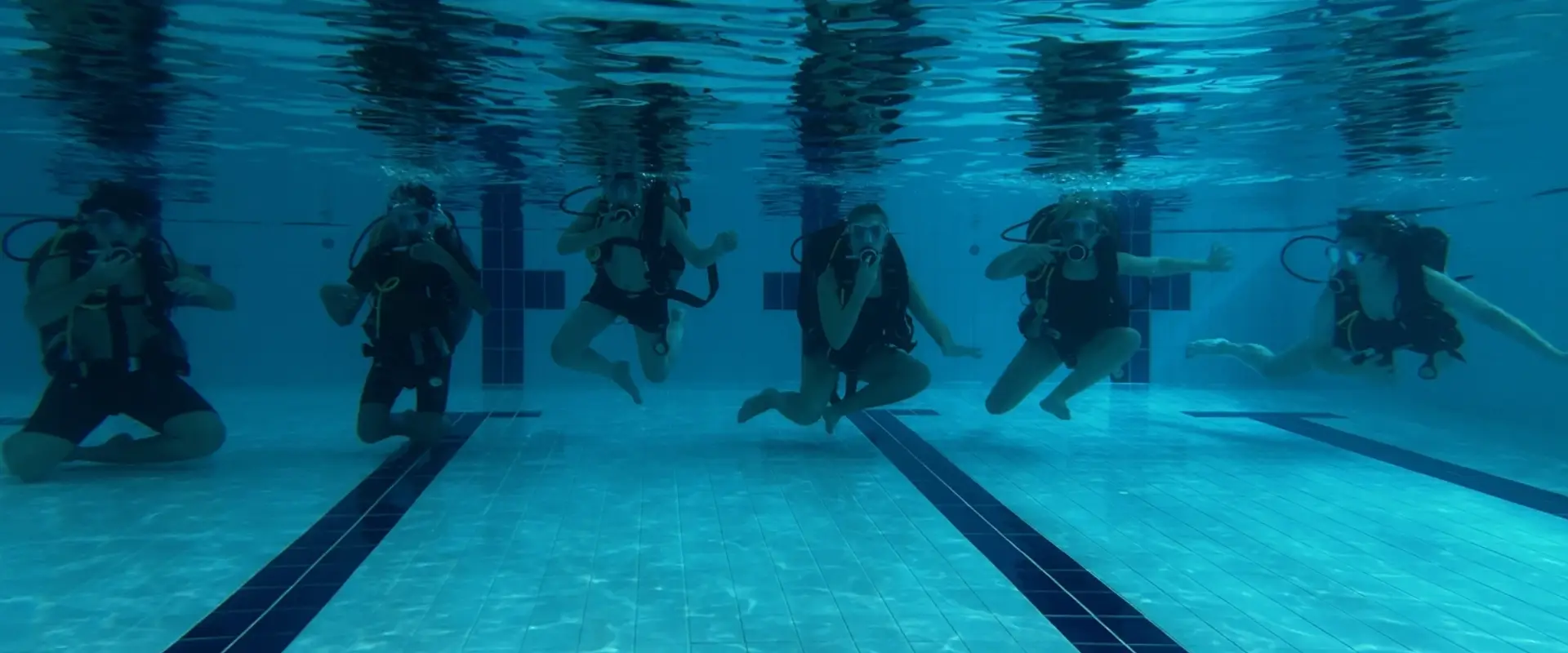 Oakleigh Park Swimming Pool