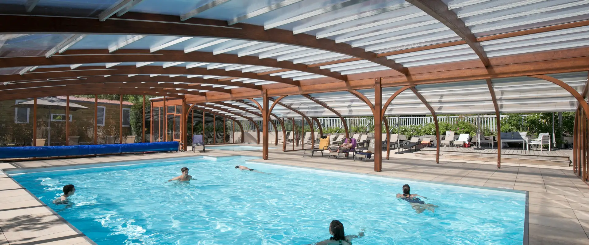 ABRI PISCINE CONCEPTION GROUPE ADAJ